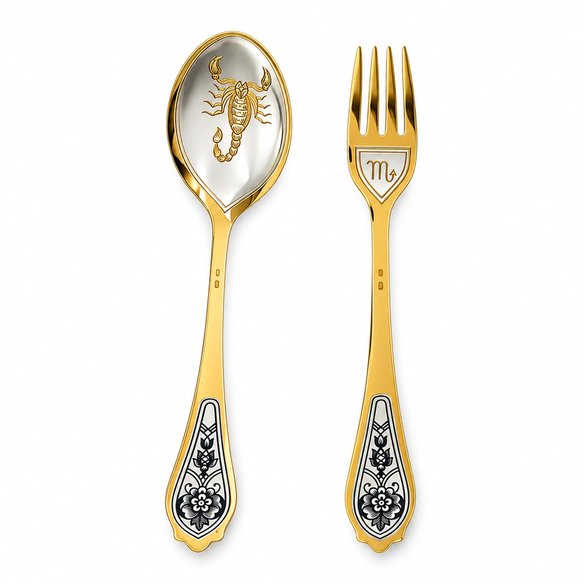 Dessertbesteck Skorpion 925 Silber vergoldet: Löffel mit Skorpion und erhobenem Stachel, Gabel mit Symbol, Niello-Blüten