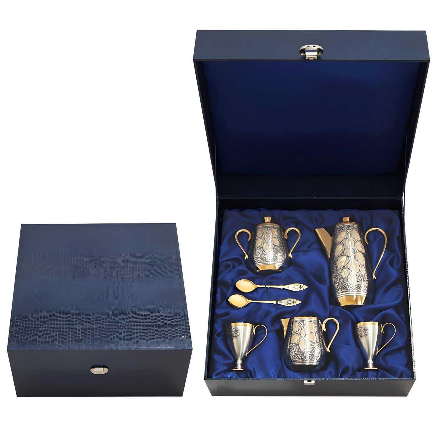 Luxus-Kaffeeservice Hopfen 925 Silber mit Kanne, Tassen und Niello-Verzierung in blauer Geschenkbox.