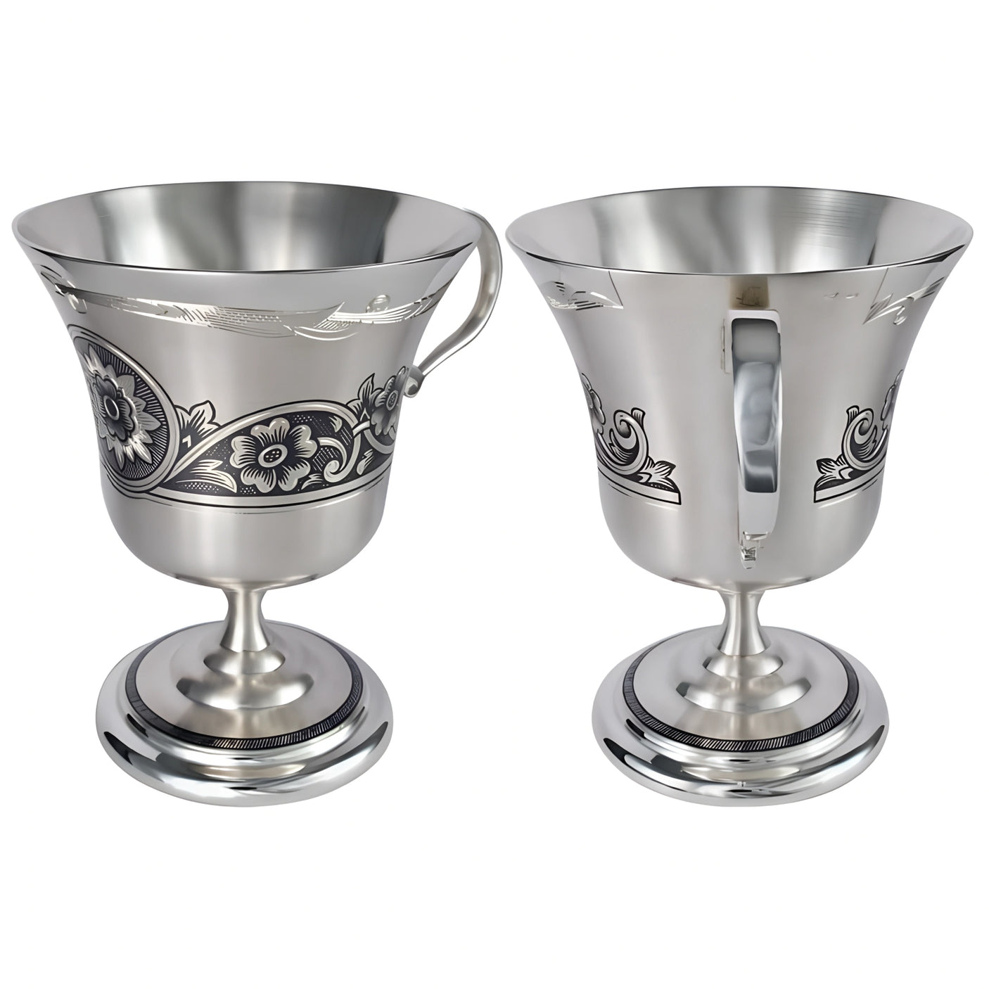 Zwei edle Kaffeetassen Set aus 925er Silber mit einzigartiger Niello-Verzierung.