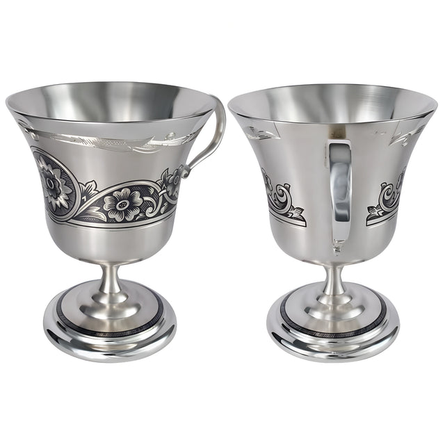 Zwei edle Kaffeetassen Set aus 925er Silber mit einzigartiger Niello-Verzierung.