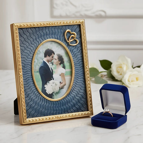 Bilderrahmen Hochzeit vergoldet mit Guilloche - Emaille grau