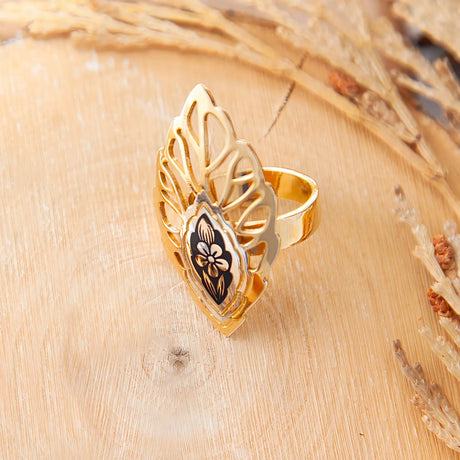 Set „Blattgold“ – Nielloa Schmuckset mit Collier, Ring & Ohrhängern