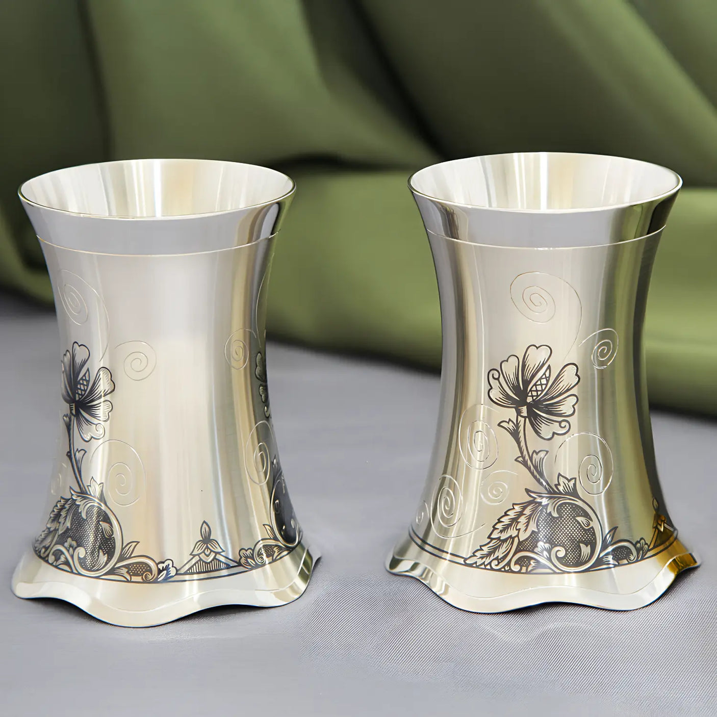 Silberbecher 925 Nielloa Oasis – Blüte in Silber