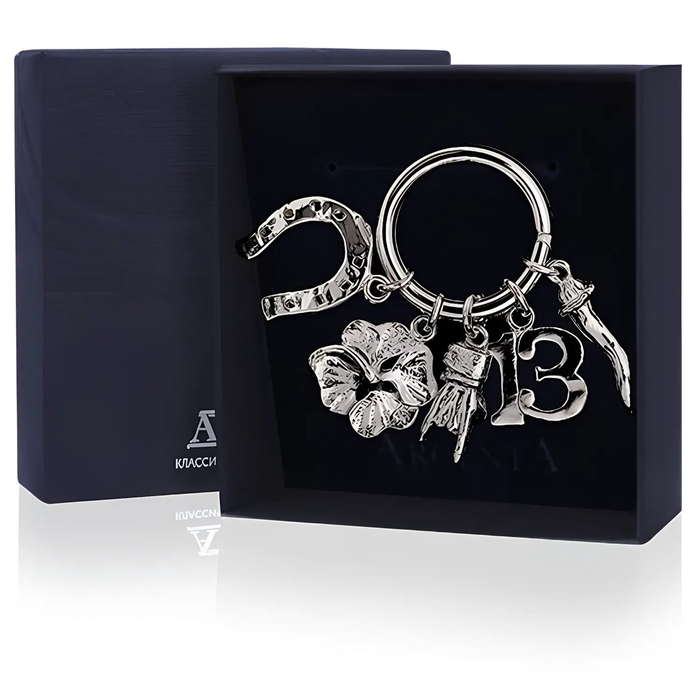 alisman Schlüsselanhänger 925 Silber mit 5 Symbolen (Hufeisen, Kleeblatt, 13, Glückshorn, Tassel) – eleganter Glücksbringer als Geschenk.