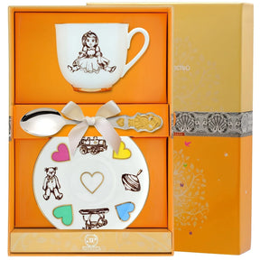 Geschenkset 925 Silber Porzellan Mädchen gold 3-teilig — Tasse mit Mädchen-Motiv, Löffel und Untertasse mit bunten Herzen