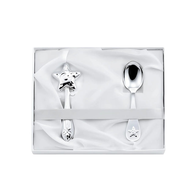 Geschenkset 925 Silber Stern — Babylöffel und Stielrassel mit 3D-Stern in offener weißer Box, Aufsicht