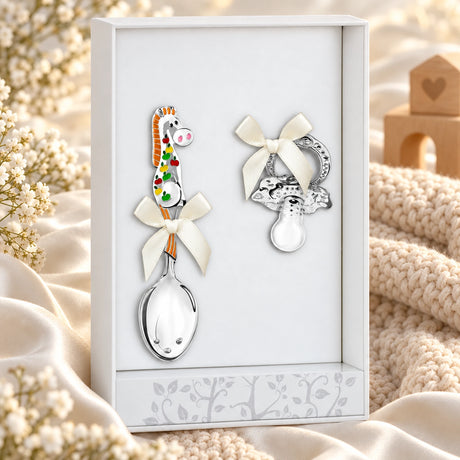 Babylöffel & Schnuller Set 925 Silber Pferd orange in der Geschenkbox — Lifestyle-Setting