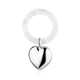 Babyrassel 925 Silber Herz klein Zaramella — glattes Silberherz am perlweißen Acryl-Beißring, Freisteller