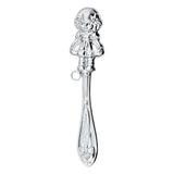 Babyrassel 925 Silber Puppe — Detailansicht der Puppenfigur am ornamentierten Stiel, Freisteller