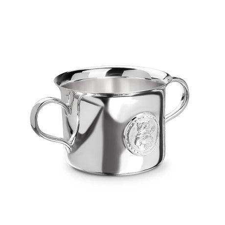 Babytasse 925 Silber Teddybär — Silbertasse mit zwei Henkeln, Seitenansicht mit Teddybär-Medaillon