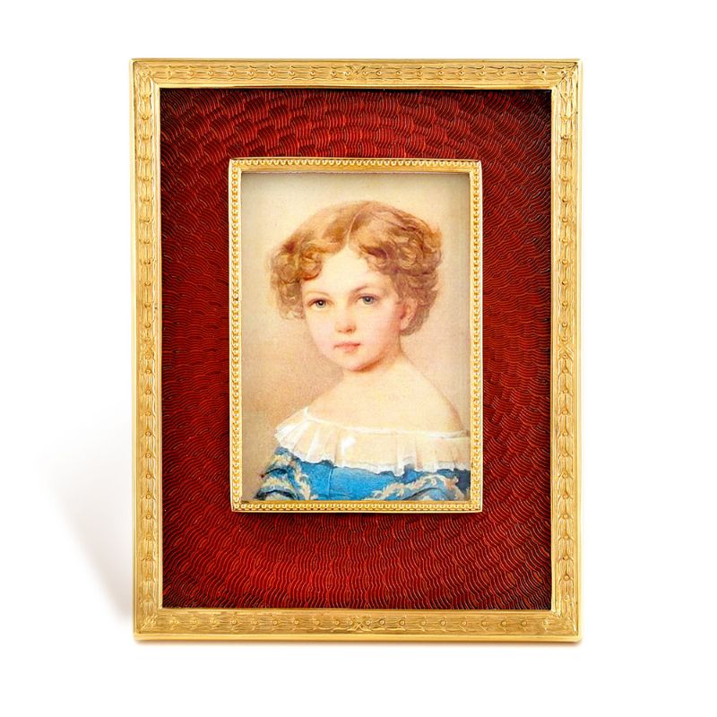 Picture frame enamel red