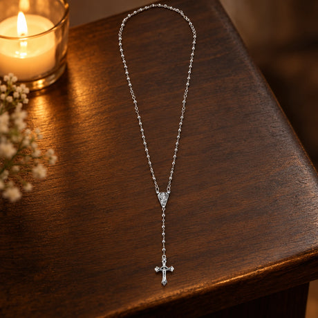Gebetskette Perlenkugeln 925 Silber 46cm 2 mm — Lifestyle-Setting im Andachtswinkel