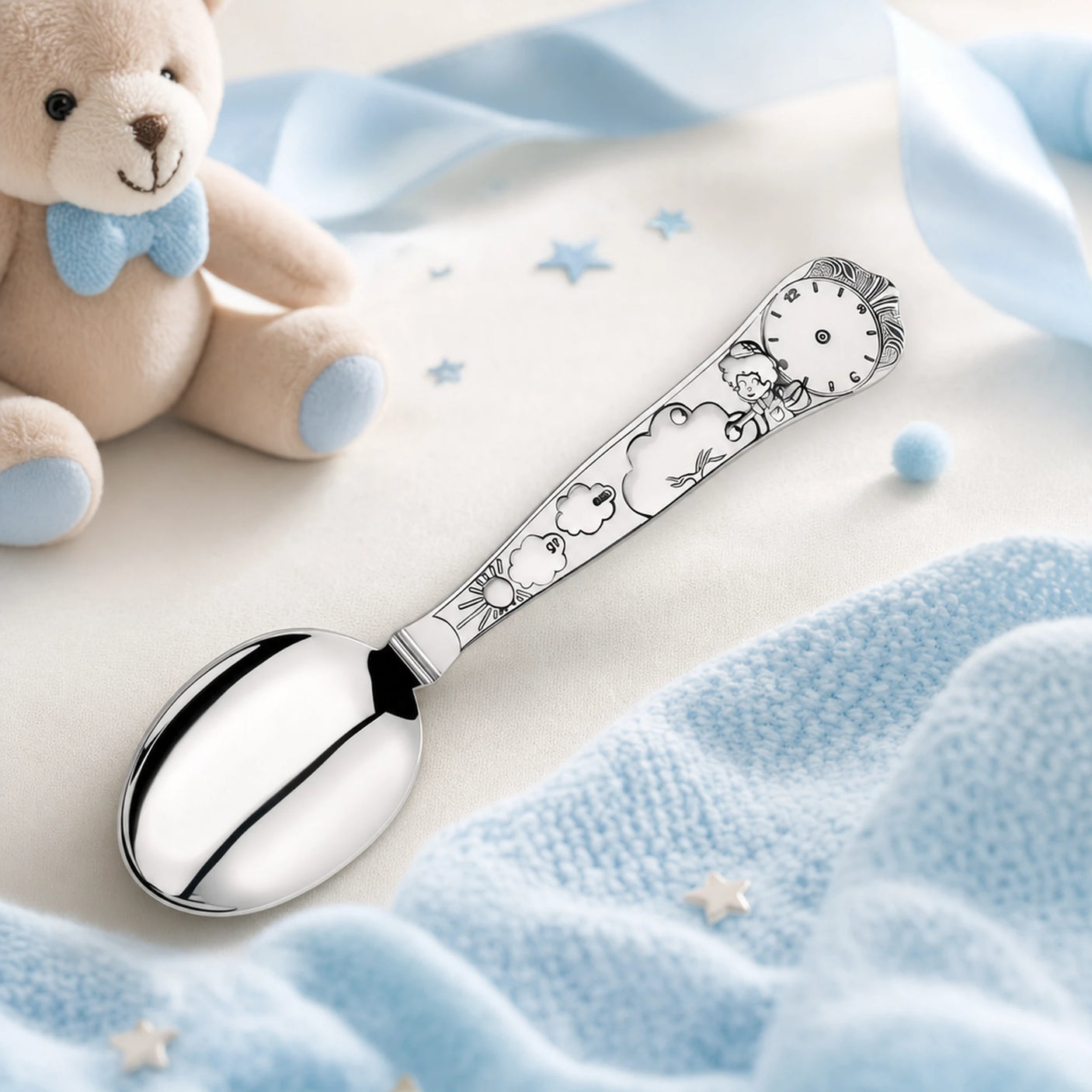 Geburtslöffel 925 Silber mit Uhr- und Namensgravur — Lifestyle-Setting, Erinnerungsgeschenk zur Geburt für Jungen