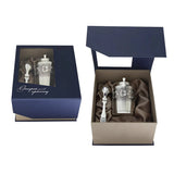 Geschenkset mit Teedose und Sieblöffel aus 925er Silber mit Niello-Verzierung in eleganter Geschenkbox.