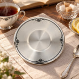 Kaffee- & Teeuntertasse 925 Silber Niello — Lifestyle-Setting am Teetisch