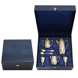 Luxus-Kaffeeservice Hopfen 925 Silber mit Kanne, Tassen und Niello-Verzierung in blauer Geschenkbox.