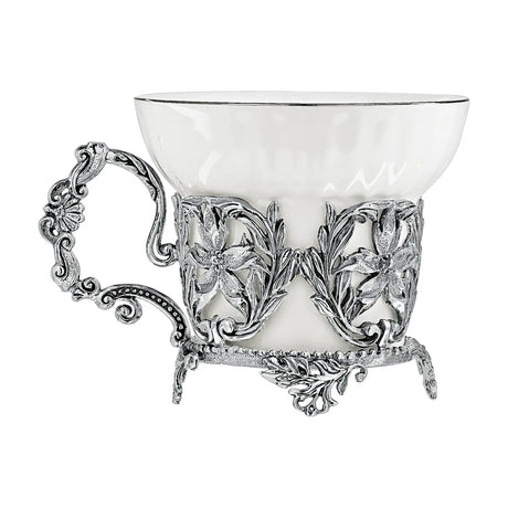 Kaffeetasse 925 Silber Symphonie — Mokka-Tasse mit Lilien-Filigran-Mantel, Porzellan-Inneres, Akanthus-Henkel, ArgentA