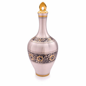 Karaffe 925 Silber 420 ml mit Vergoldung und Niello-Verzierung — Premium-Tafelsilber von SevChern