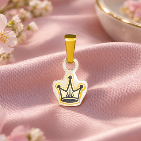 Kinder-Anhänger Prinzessin — Lifestyle-Setting im Kinderzimmer
