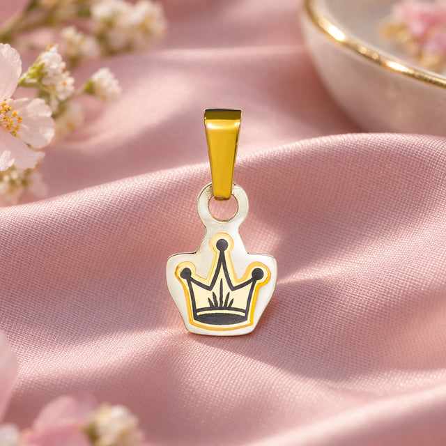 Kinder-Anhänger Prinzessin — Lifestyle-Setting im Kinderzimmer