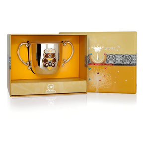 Kinderbecher 925 Silber mit Henkel und Teddybär-Motiv in brauner Emaille — Tafelsilber zur Geburt