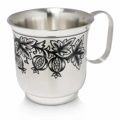 Kindertasse 925 Silber Stachelbeere — Silberbecher mit Henkel und dunklem Niello-Band aus Beeren und Blättern
