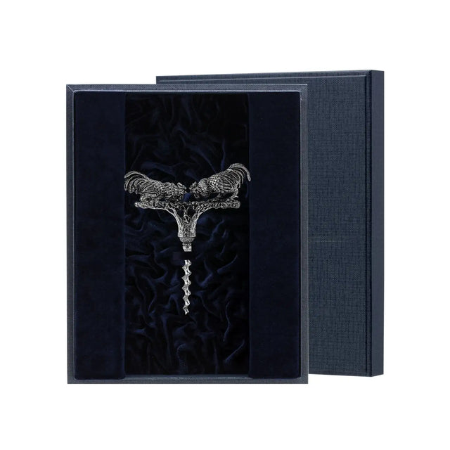 Korkenzieher Hahn 925 Silber im Premium-Etui — stoffbezogenes Geschenketui mit Samt-Innenfutter Marineblau, geöffnet, ArgentA Souvenir-Linie Von der Seele