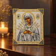 Orthodoxe Ikone "Mutter Gottes" 925 Silber Niello — Lifestyle-Setting im Andachtswinkel