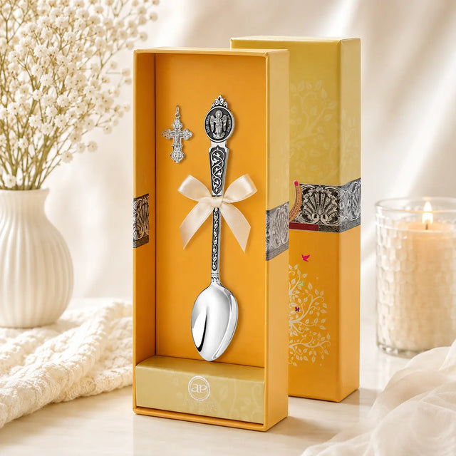 Orthodoxes Taufgeschenk aus 925 Silber mit schwarzem Emaille-Tauflöffel und filigranem Silberkreuz in edler Geschenkbox