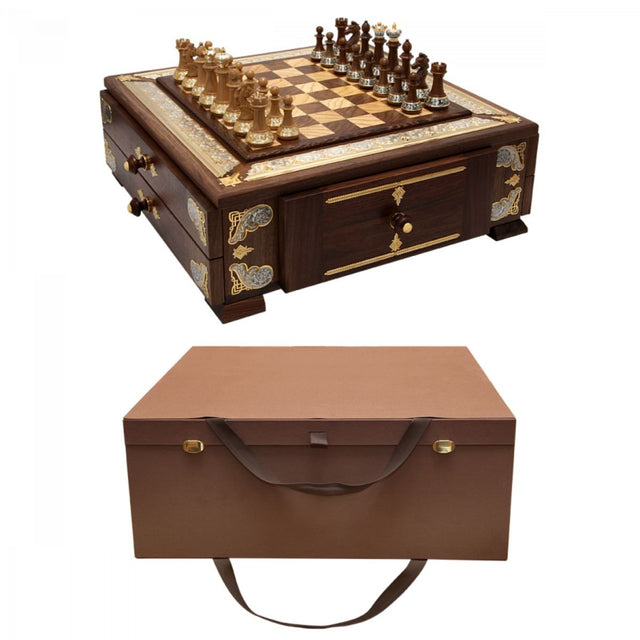 Exklusives Schach-Minibar Set ‚Großmeister‘ aus Edelholz mit 925 Sterling Silber, Niello und Vergoldung – Luxusobjekt und Sammlerstück.