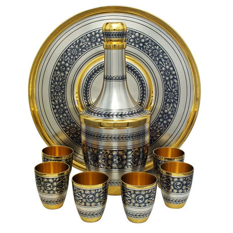 Exklusives Schnapsservice 8-teilig mit Niello-Verzierung in Silber & Gold – luxuriöse Geschenkidee für Hochzeit oder Jubiläum.