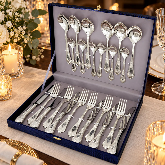 Silberbesteck Set 24-teilig - Relief Design - 925 Sterling Silber in der Geschenkkassette — Lifestyle-Setting