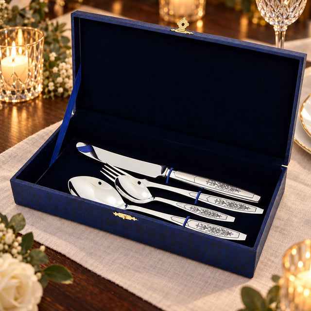 Silberbesteck Set 4-teilig 925 Silber Astra Black in der Geschenkkassette — Lifestyle-Setting