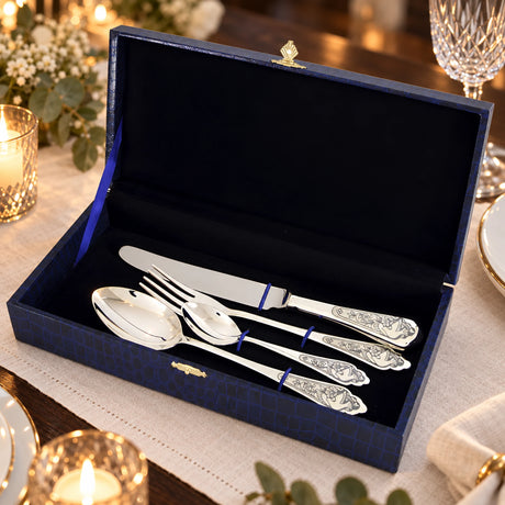 Silberbesteck Set 4-teilig 925 Sterling Silber in der Geschenkkassette — Lifestyle-Setting