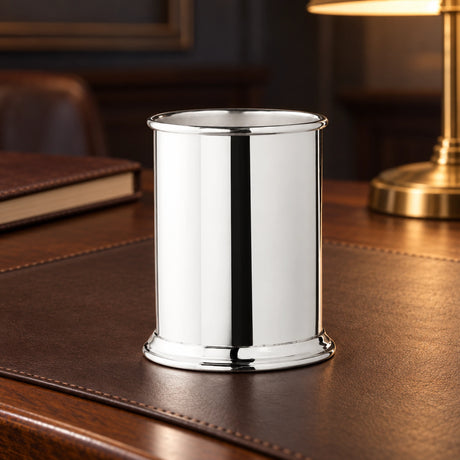 Stifthalter 925 Silber — Lifestyle-Setting am Schreibtisch
