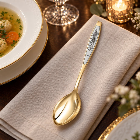 Tafellöffel 925 Silber vergoldet & Niello — Lifestyle-Setting an der gedeckten Tafel