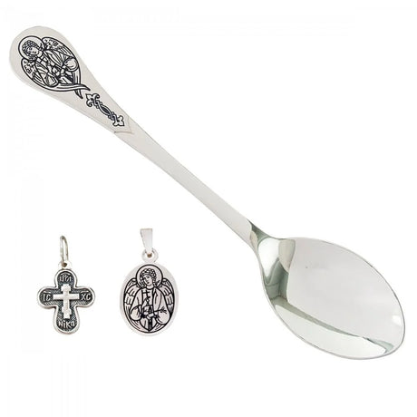 Studioaufnahme Tauflöffel mit Niello-Schutzengel, Engel-Medaillon und Kreuzanhänger aus 925 Silber von SevChern