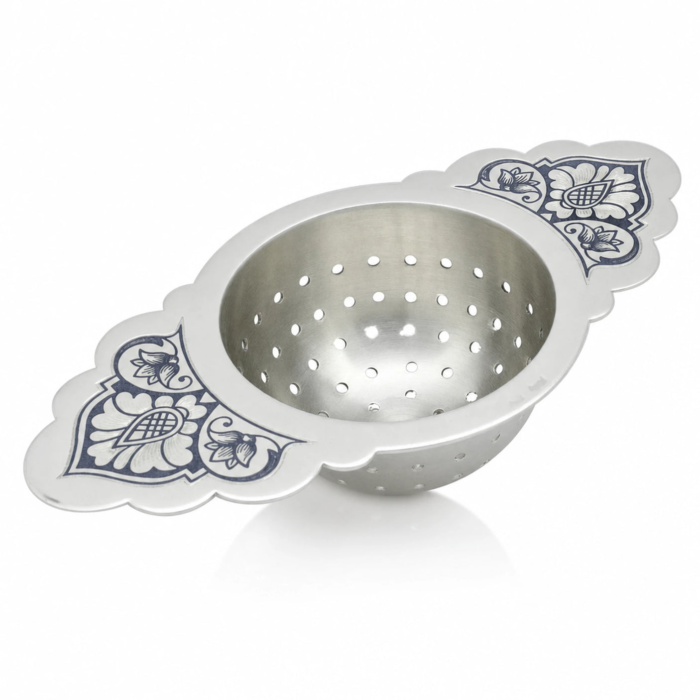 Exklusiver Teesieb aus 925 Sterling-Silber mit einzigartiger Niello-Verzierung, edle Geschenke zur Hochzeit.