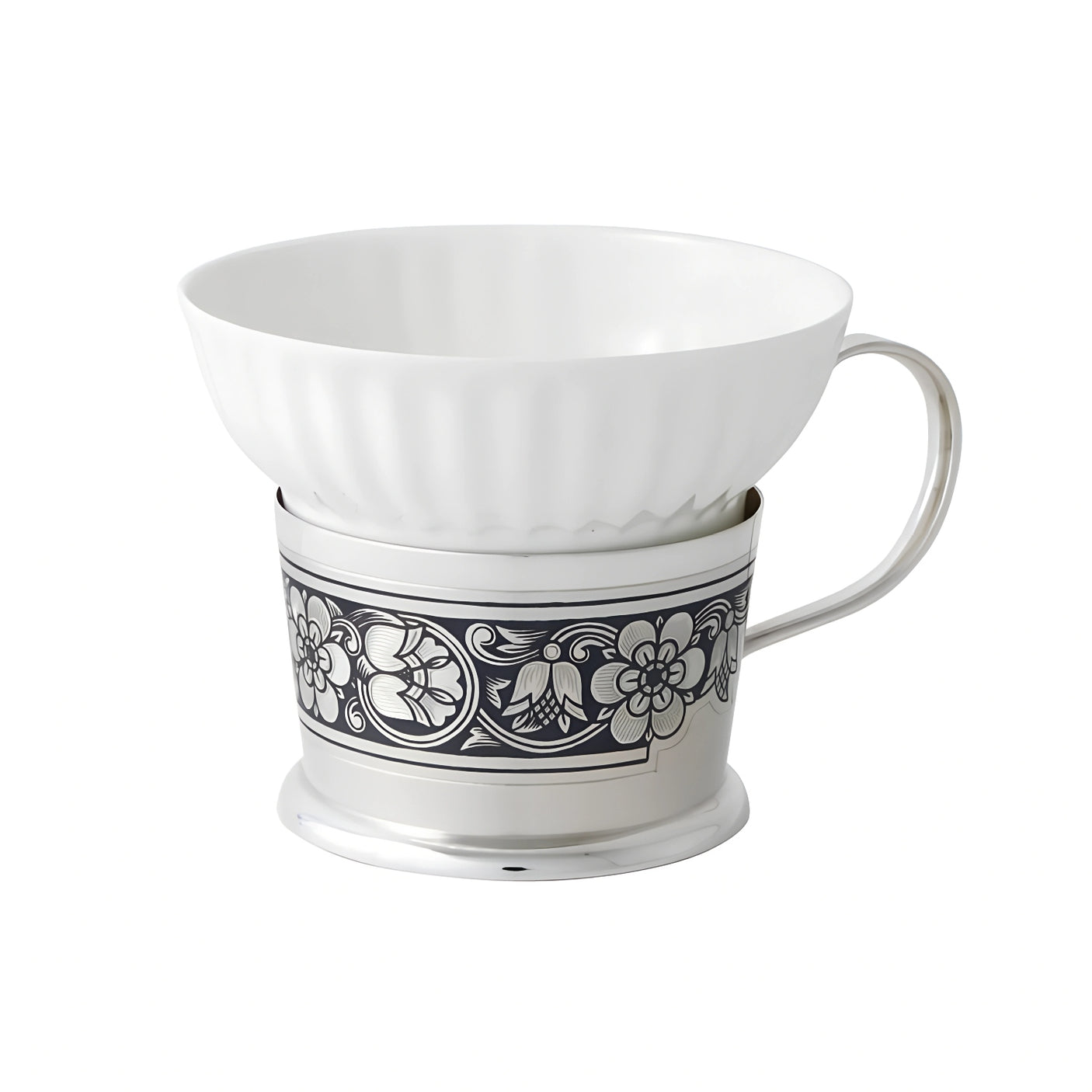 Teetasse aus Porzellan & 925 Silber mit Niello-Verzierung 125 ml