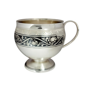 Silber Teetasse 925 Niello Verbena — bauchige Form mit D-Henkel und floralem Niello-Fries, SevChern, für Tee-Liebhaber & Geburtstag