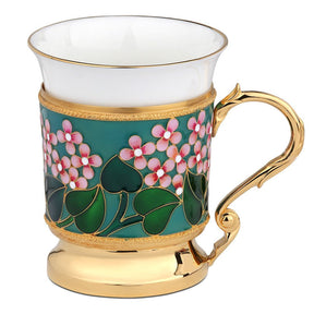 Exklusive Porzellan Tasse Flieder mit handgefertigtem Silber-Emaille-Halter gold grün lila.