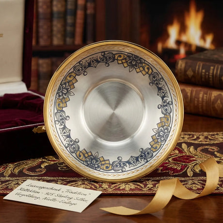 Kaffee - & Teeuntertasse „Tradition“ – 925 Silber vergoldet mit Niello Lifestyle