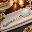 Tortenheber „Festive“ — Lifestyle-Setting an der gedeckten Tafel