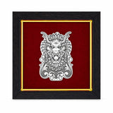 Wandbild Drache 925 Silber Niello — Drachenkopf mit Perle im Maul auf rotem Samt im dunklen Holzrahmen, chinesisches Sternzeichen
