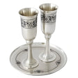 Schnapsgläser-Set 925 Silber Niello — zwei Stielbecher mit floralem Niello-Band auf rundem Tablett mit Niello-Bordüre